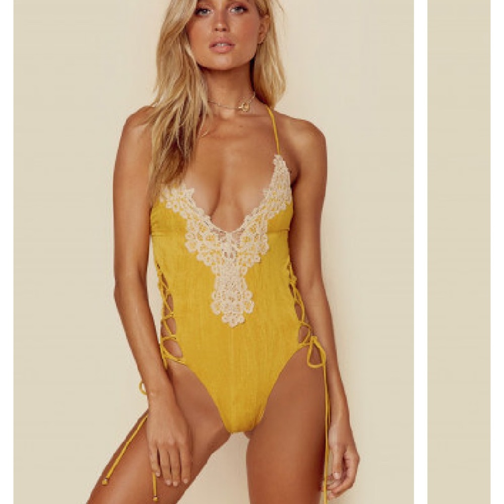 Blue Life Soleil One Piece Swimsuit